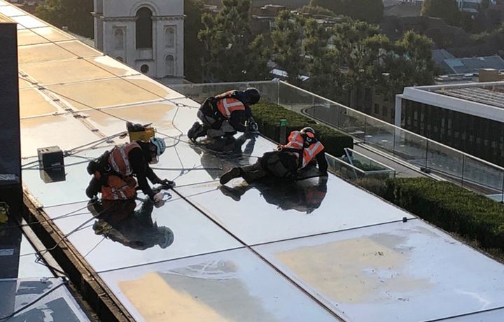 Tempered Glass Spontaneous-Explosion Repair of Block C1, Hefei Expressway Times Square