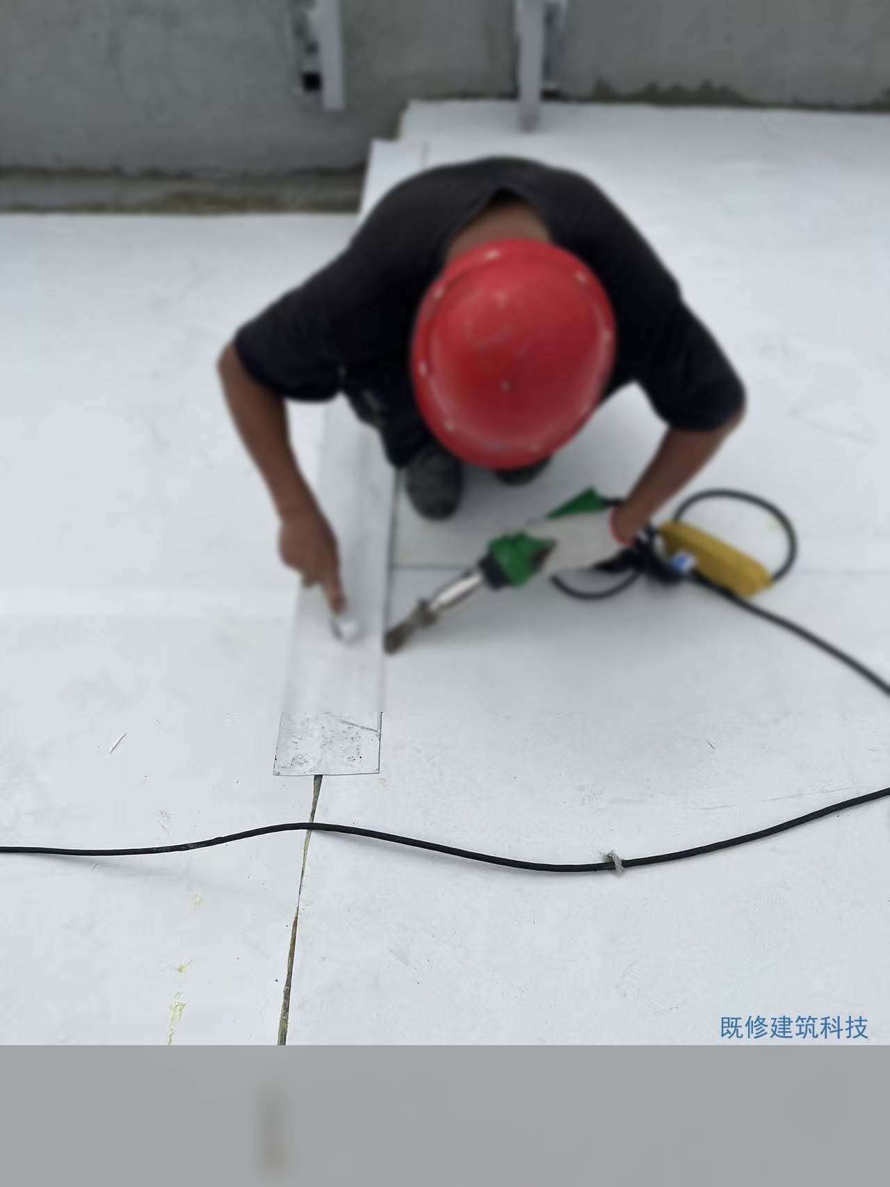 卷材长边搭接焊接